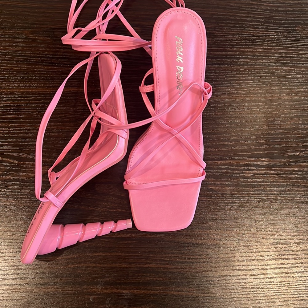 Sexy design heel in pink!